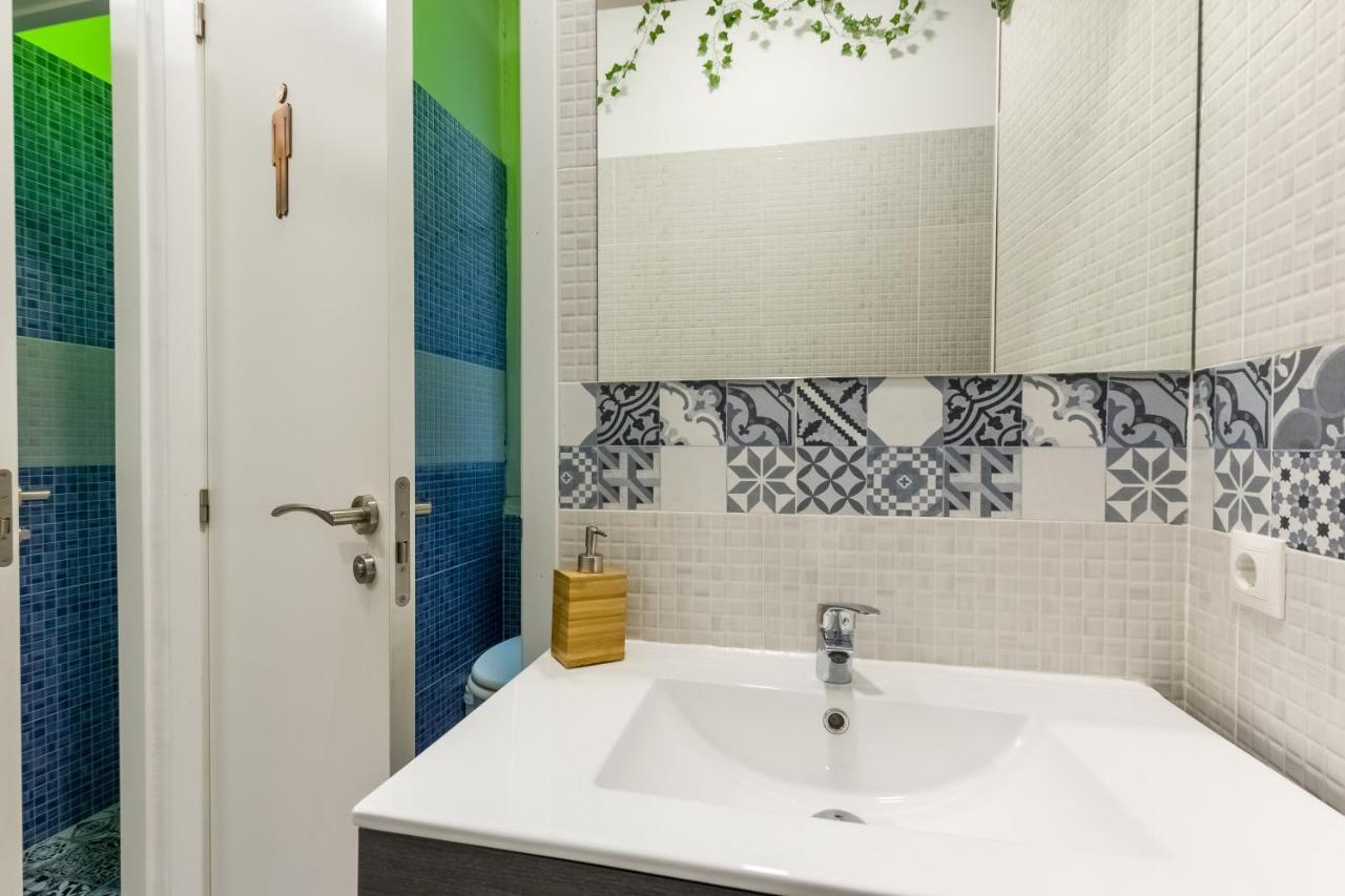 Social - Coliving & Coworking - Madrid Vandrarhem Exteriör bild