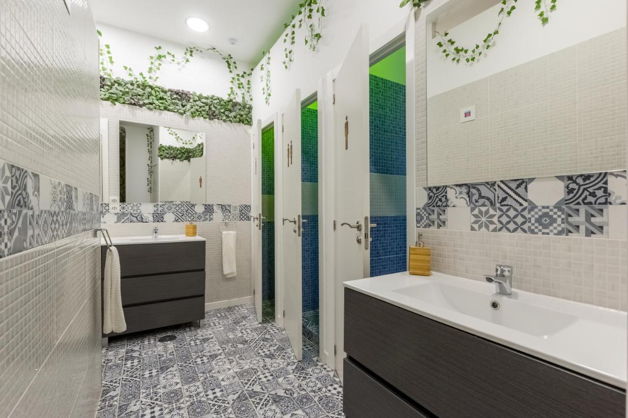 Social - Coliving & Coworking - Madrid Vandrarhem Exteriör bild